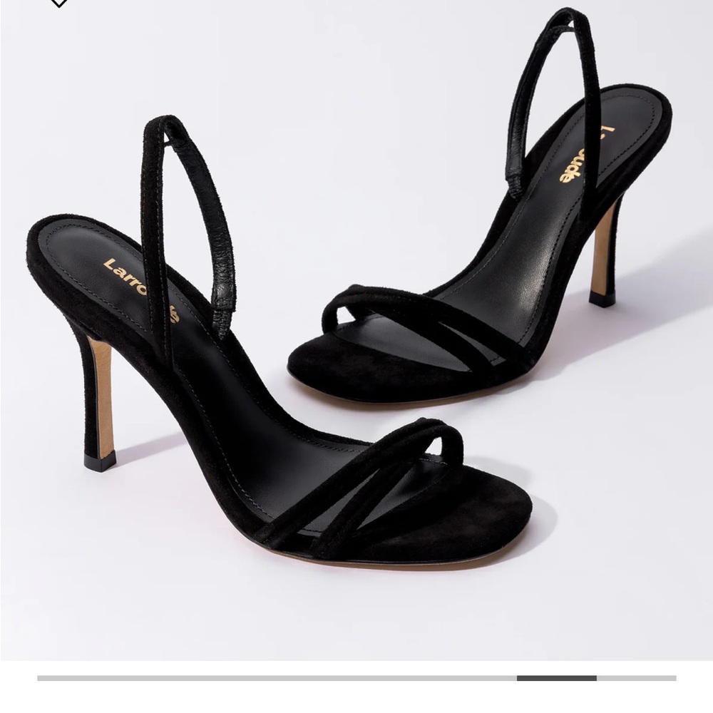NWB Larroude Annie Sandals Womens size 7 Strappy Black Heels